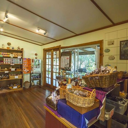Wisteria Cottage Wyberba エクステリア 写真